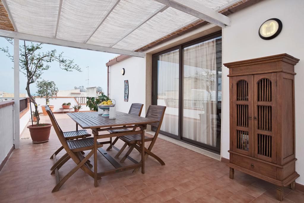 Ferienwohnung Le Terrazze di Angela Marina di Ragusa Exterior foto