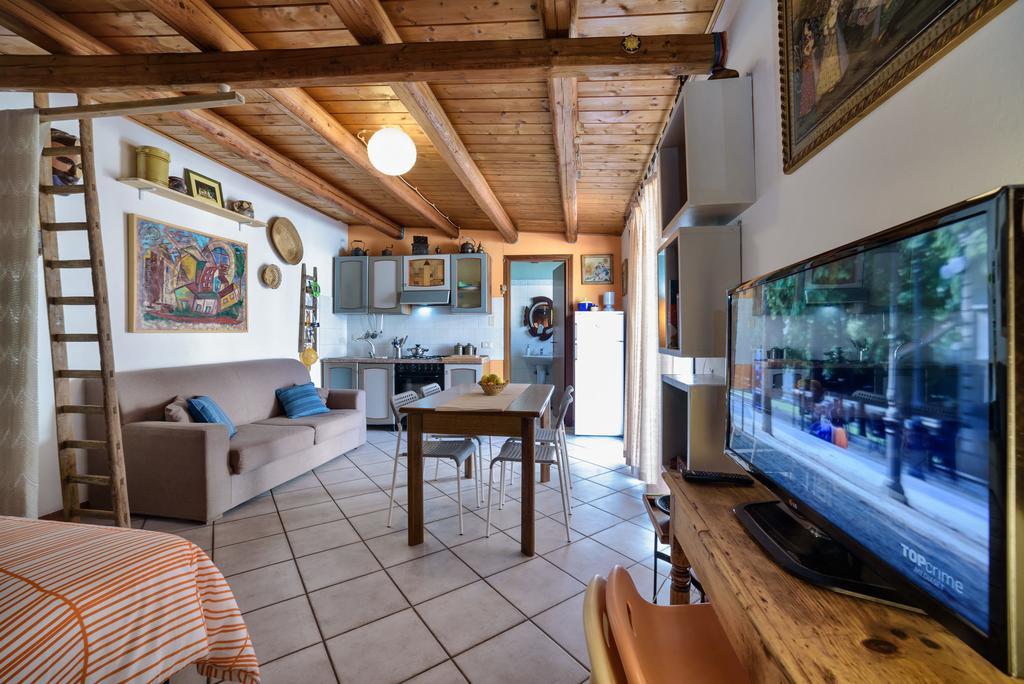 Ferienwohnung Le Terrazze di Angela Marina di Ragusa Exterior foto